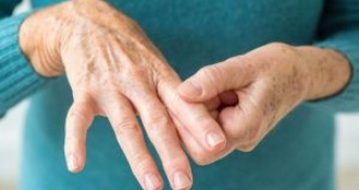 Tê chân tay là biểu hiện của bệnh gì? Triệu chứng và cách đẩy lùi bệnh